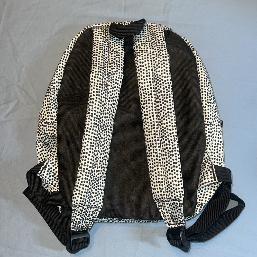 NWOT Roxy Black and White Polka Dot Backpack - Picture 6 of 6